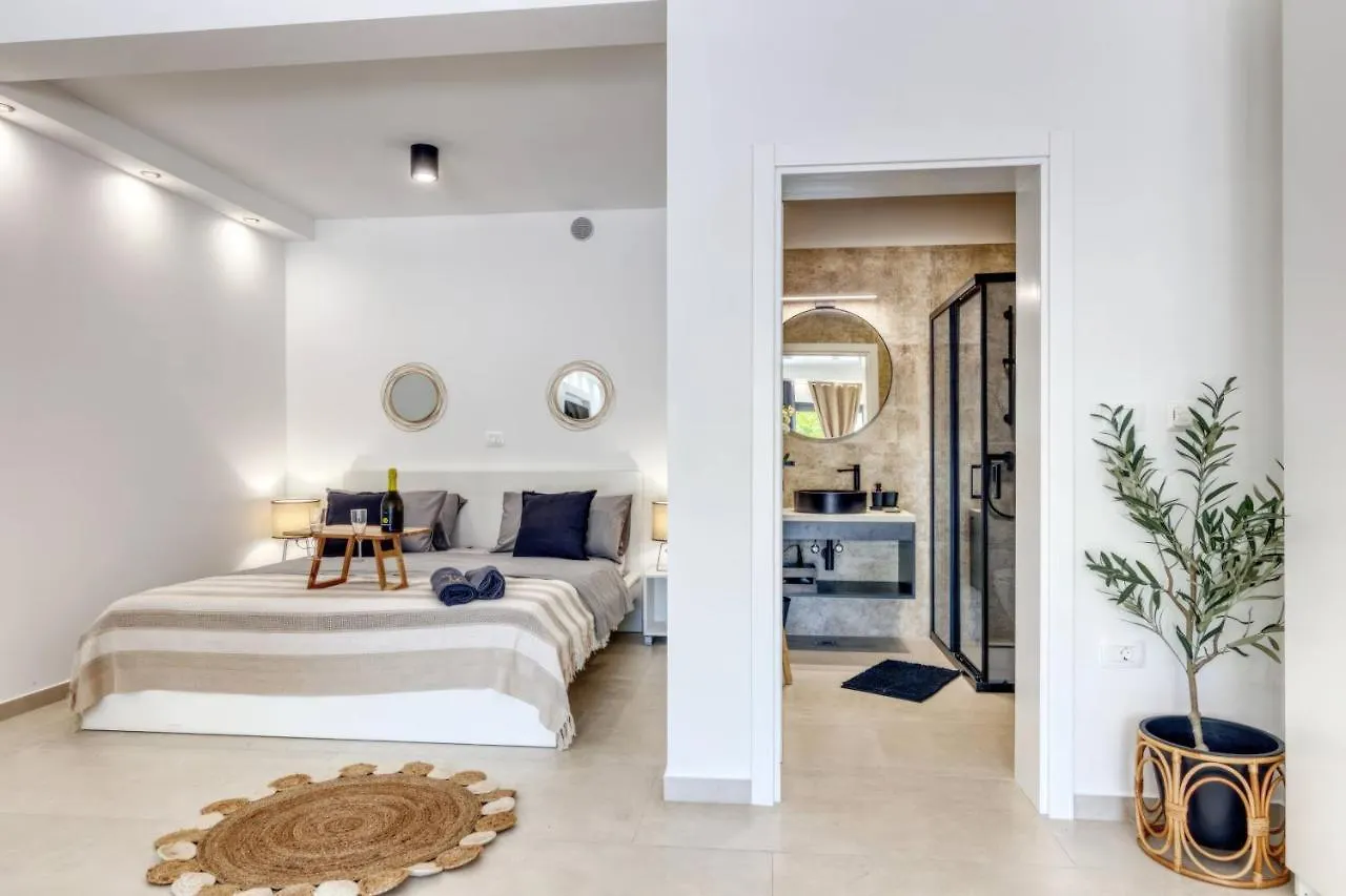 Design Villa M Πούλα