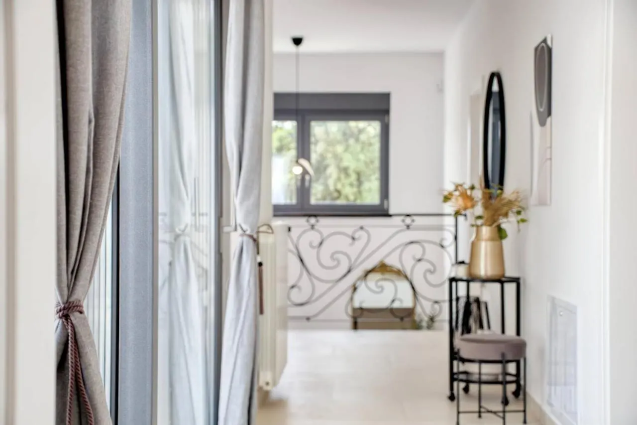 Design Villa M Πούλα